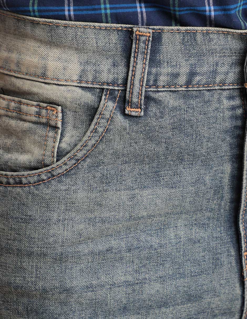 Jeans straight deslavado para hombre 4