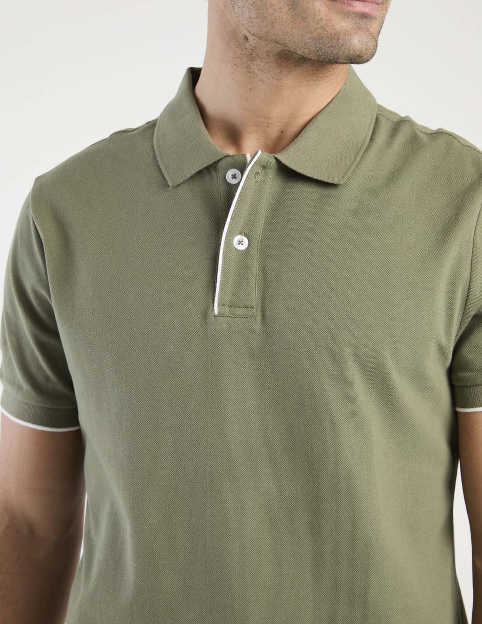 Verde olivo