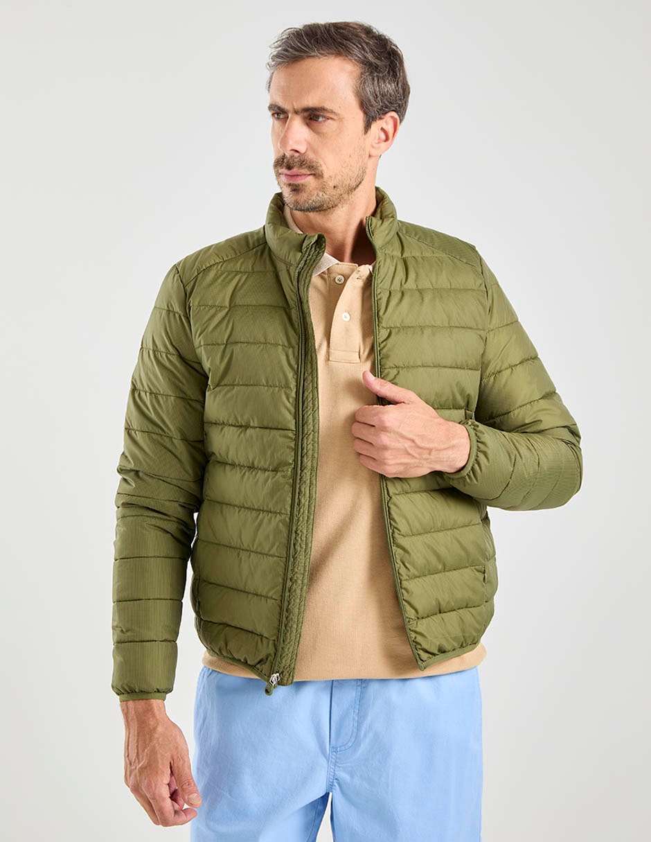 Chamarra capitonada con bolsillos para hombre 1