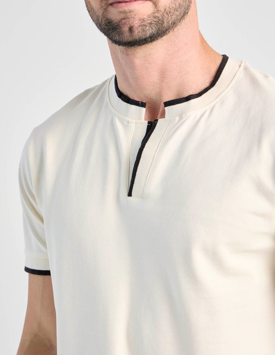 Playera Weekend cuello mao para hombre