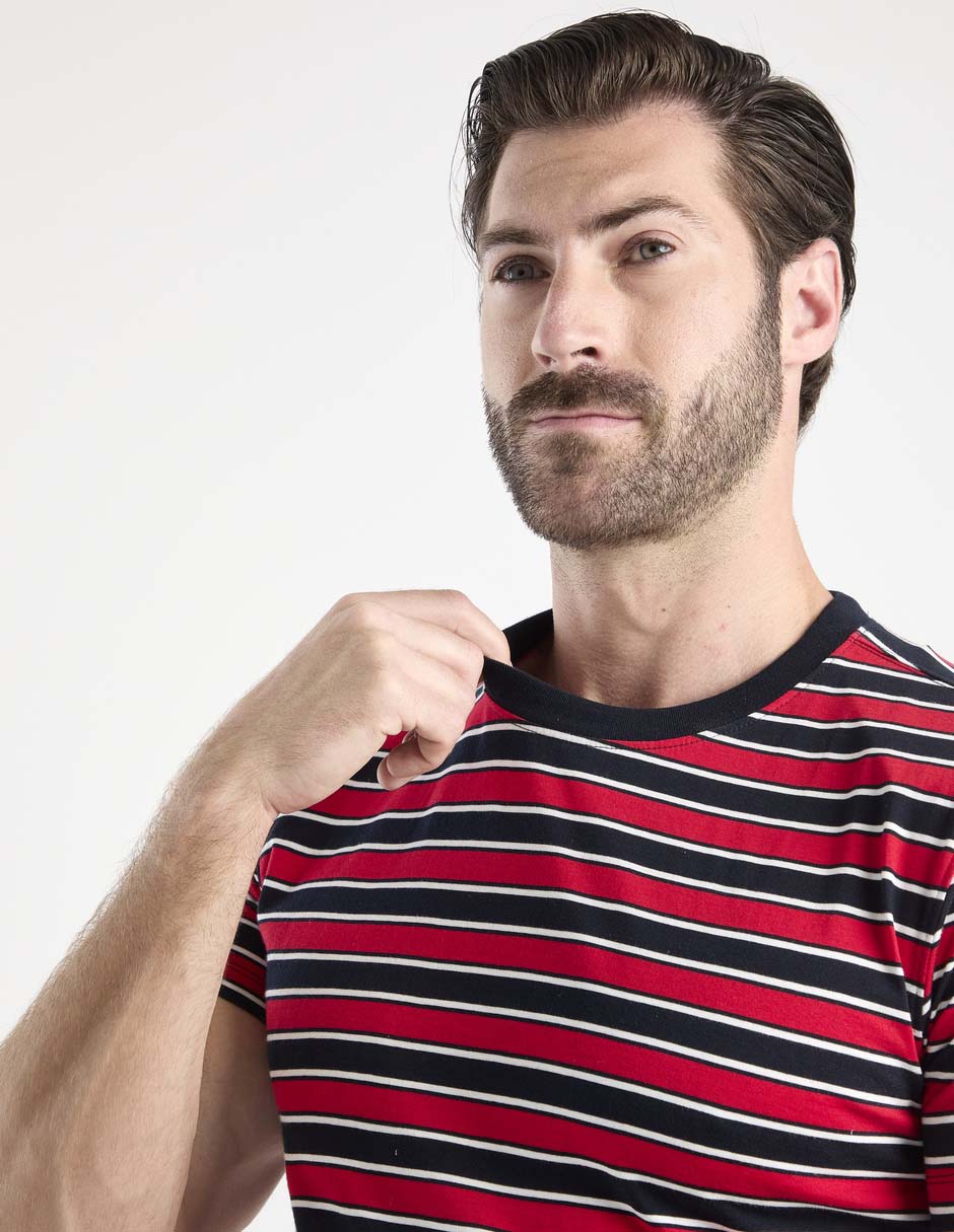 Playera Weekend cuello redondo para hombre