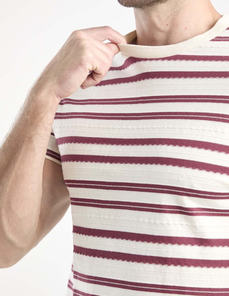 Playera Weekend Premium cuello redondo para hombre