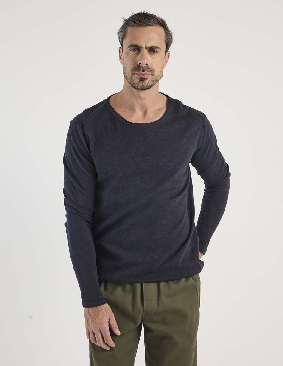 Suéter weekend premium cuello redondo para hombre