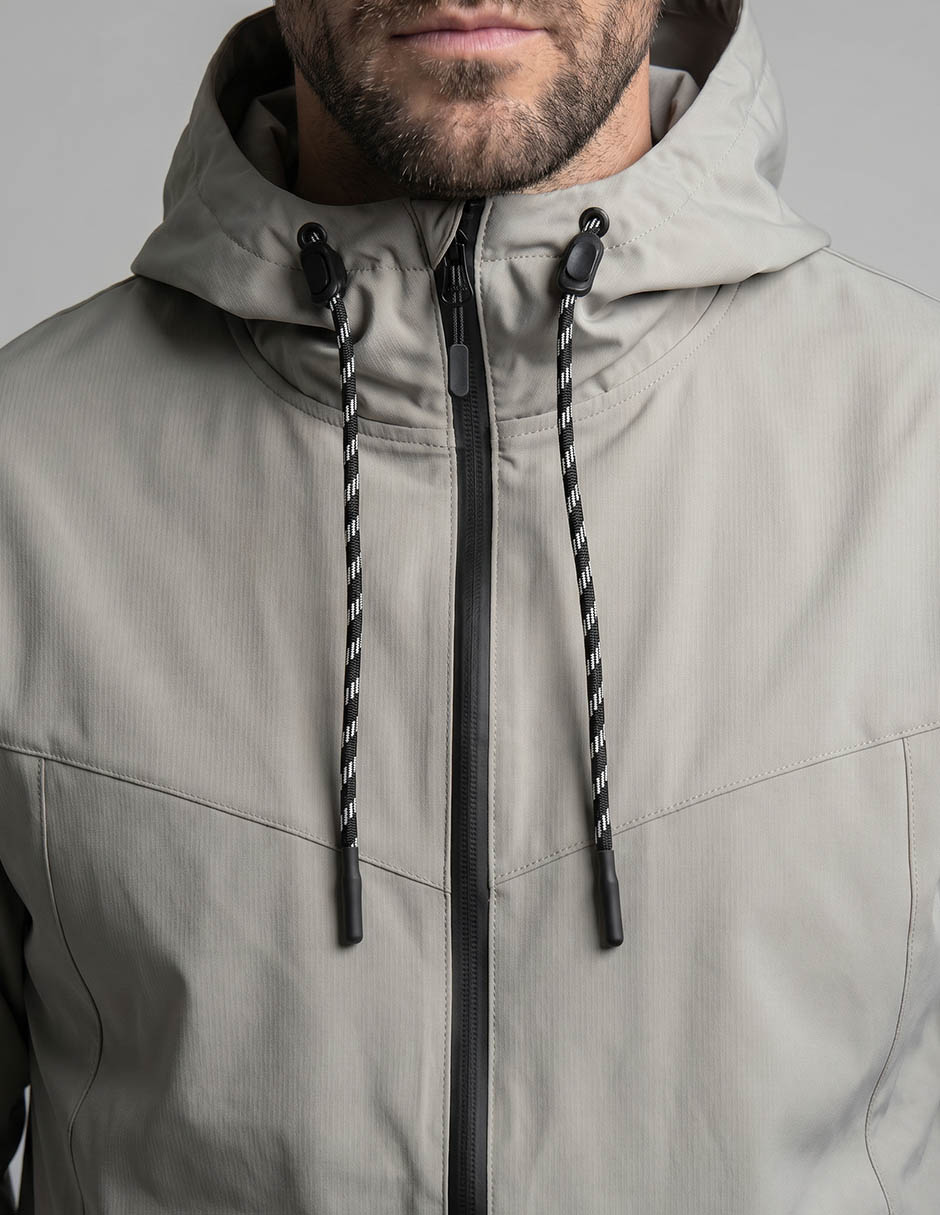 Chamarra cazadora impermeable capucha y bolsa para hombre 2