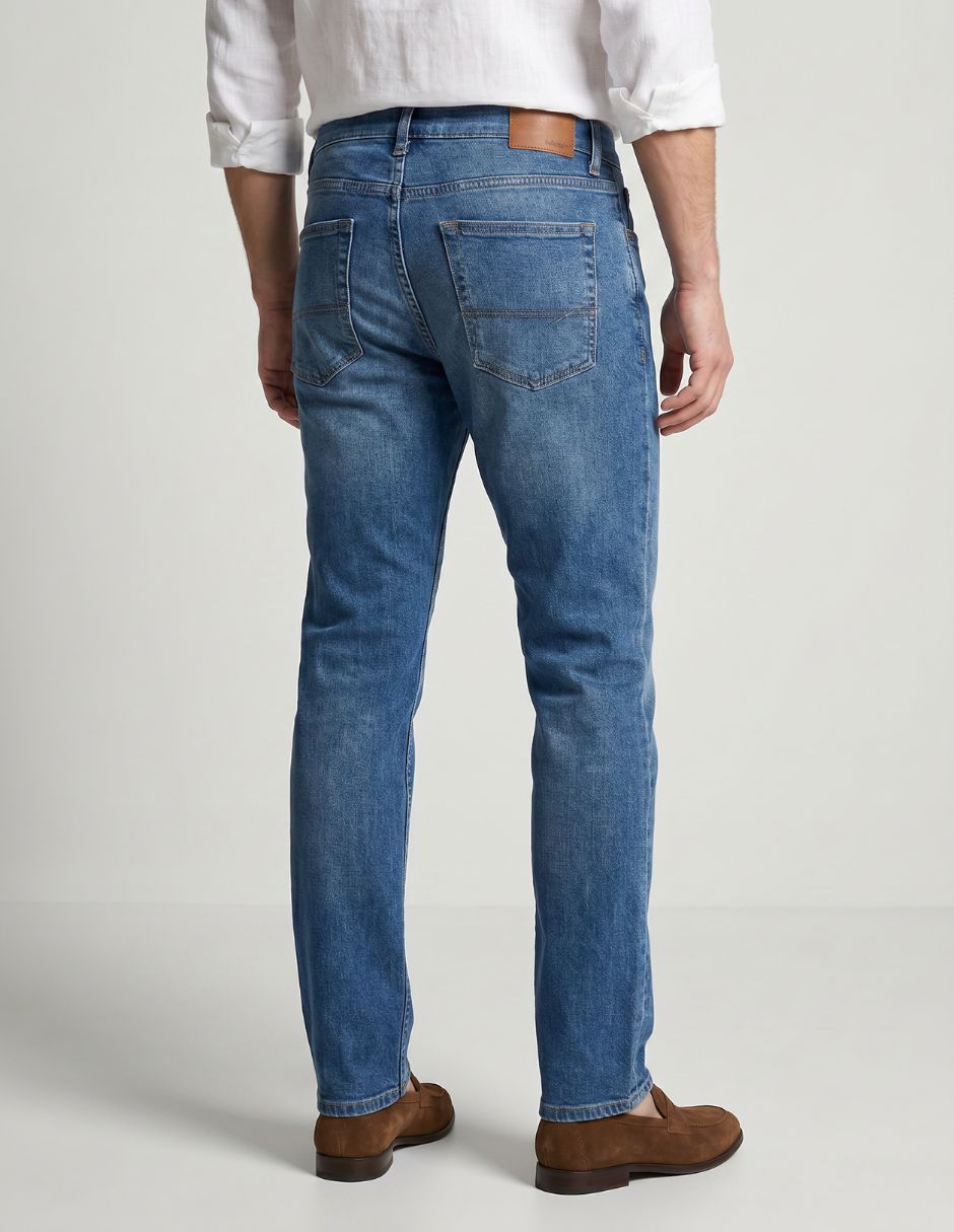 Jeans slim deslavado para hombre 2