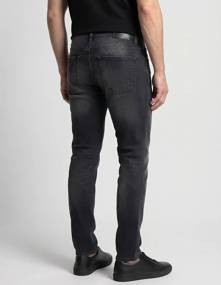 Jeans slim lavado deslavado para hombre 2