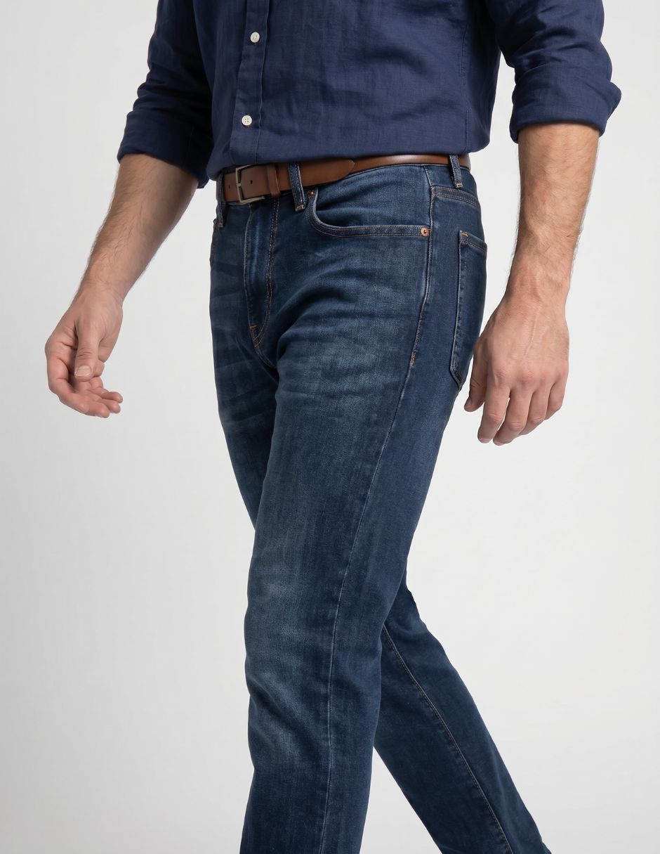 Jeans straight deslavado para hombre 3