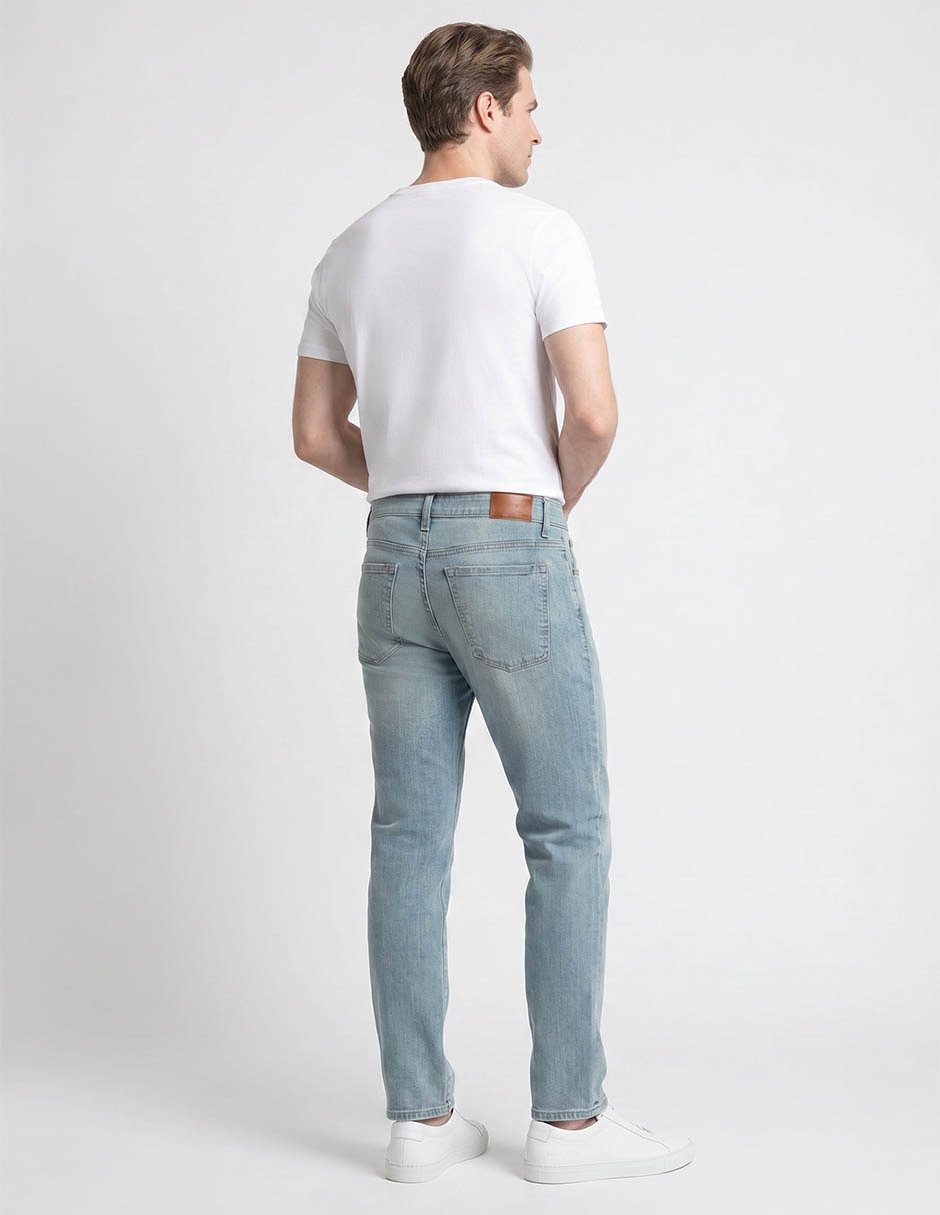 Jeans Weekend slim para hombre