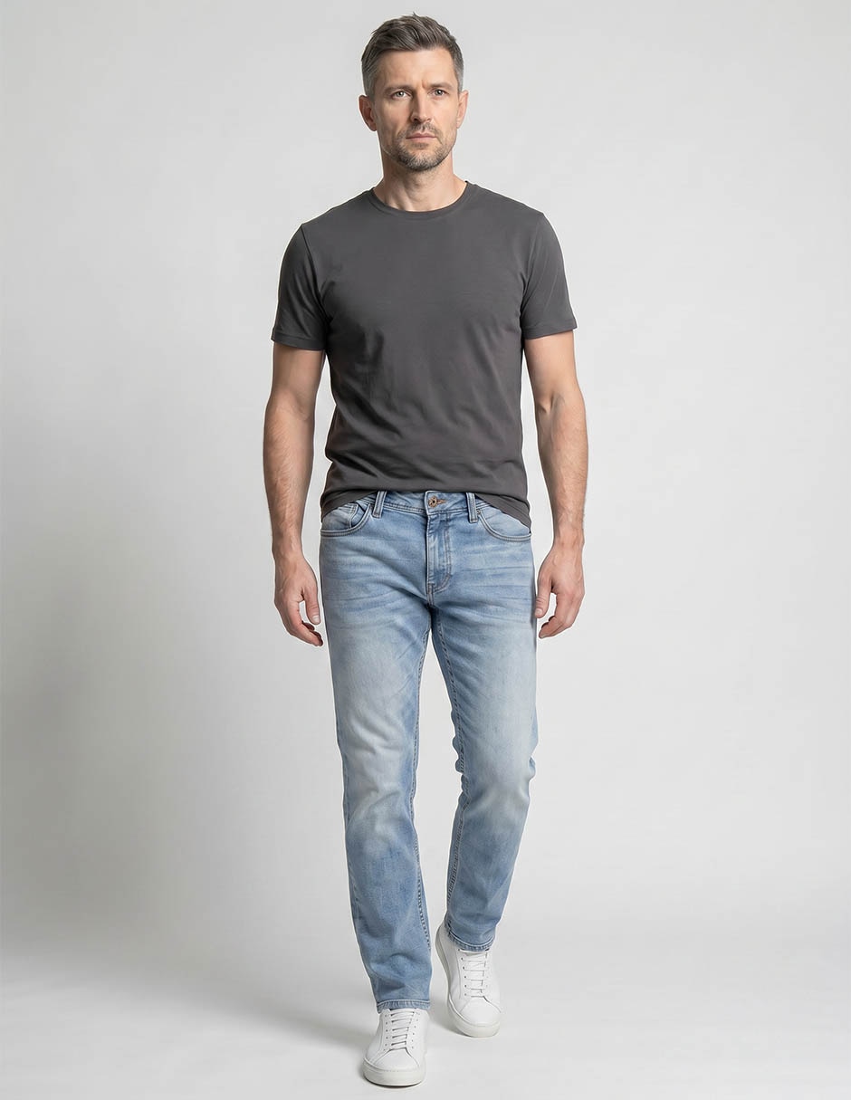 Jeans slim lavado stone wash para hombre 3