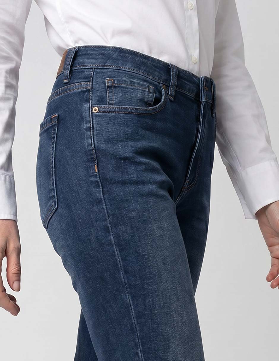 Jeans recto para hombre 3